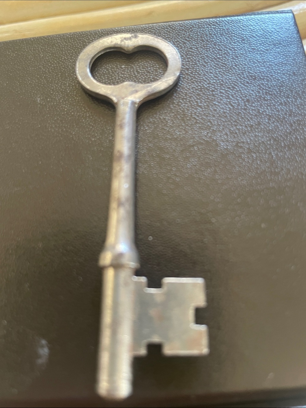 REAL SKELETON KEY UNIQUE FROM 1800’s EARLY 1900’s